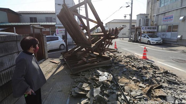 Japan Earthquake 7.3 Quake Off Fukushima Sparks Memories Of ...
